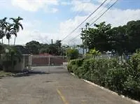 New Kingston Guest Apartment III 0*,