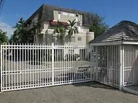 New Kingston Guest Apartment III ジャマイカ